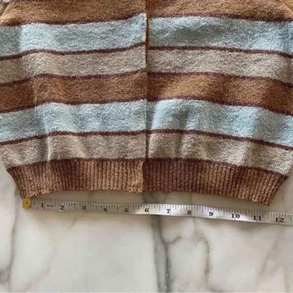 Cotton On Women's Cropped Set Up Stripe Cardigan Sweater - Picture 7 of 9